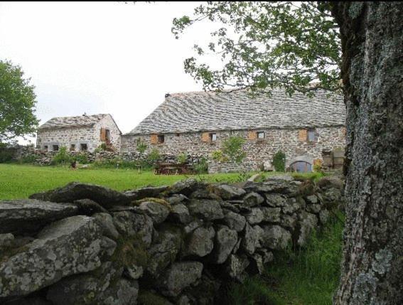 Le Francillon Bed & Breakfast Les Estables Exterior photo